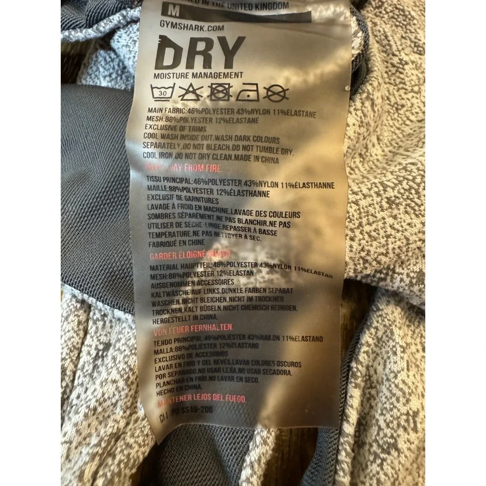 GymShark‎ Womens Sports Bra Medium Dry Management Gray Discontinued Ladies Top